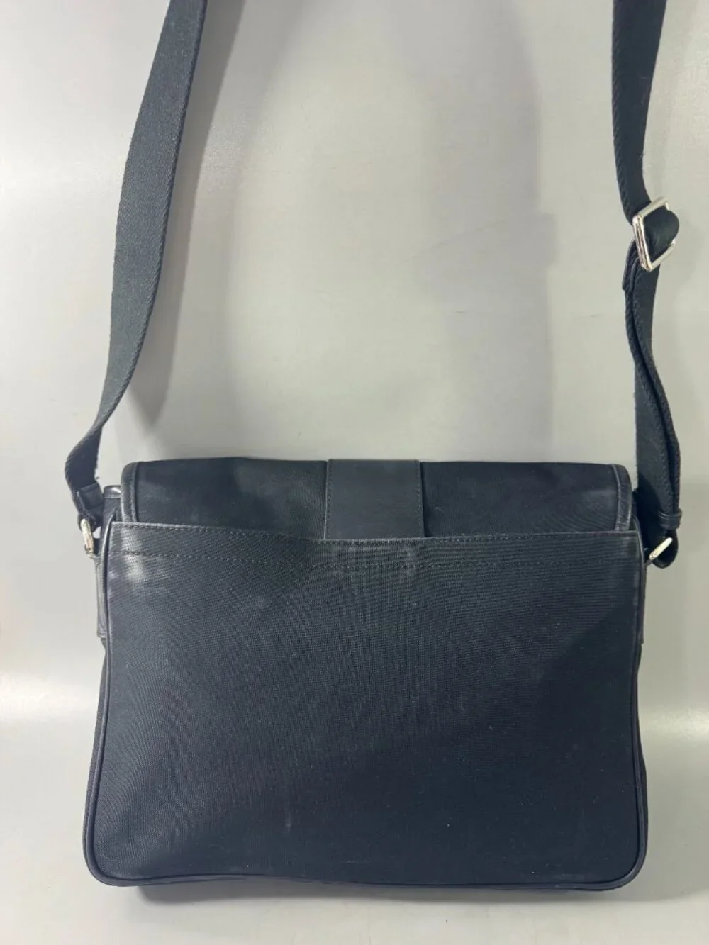 Authentic Coach #6411 Black Canvas with Leather Accents messenger Bag